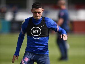 3 Penggawa Inggris Absen Lawan Hungaria, Foden Positif COVID-19