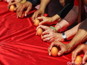 Soal Ritual Mendirikan Telur saat Hari Bakcang atau Peh Cun 10 Juni 2024 Soal Ritual Mendirikan Telur saat Hari Bakcang atau Peh Cun 10 Juni 2024