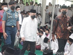 Wapres Motivasi Santri Darul Ulum Jombang Agar Jadi Gus Iwan