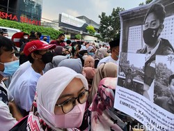 Mohon Empati, Datang ke Takziah Eril Jangan Bikin Konten