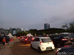 Penonton Formula E Bubar, Antrean Panjang Terjadi di Pintu Keluar JIExpo