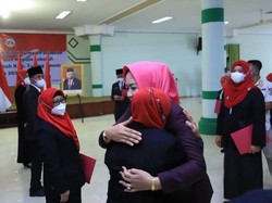 Bupati Tulang Bawang Lantik 119 Kepala Sekolah-Guru PLT