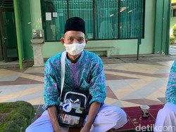 Menanti Belasan Tahun, Sungato Serasa Kena Prank Bisa Berangkat Haji