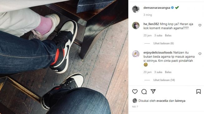 Unggahan Demas yang dikomentari warganet pindah agama