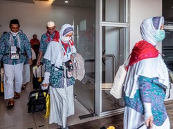 Jemaah Haji RI Jadi yang Pertama Tiba di Arab Saudi Sejak Pandemi