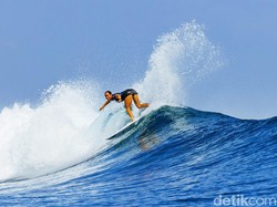 Johanne Defay Juara WSL Roxy Womens Pro G-Land Banyuwangi 2022
