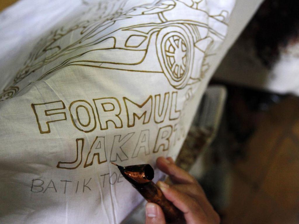 Mantap, Penyandang Disabilitas Asal Solo Bikin Batik Motif Formula E Mantap, Penyandang Disabilitas Asal Solo Bikin Batik Motif Formula E