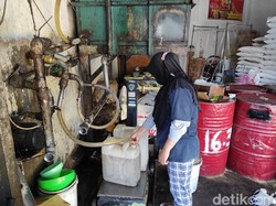 Tanpa Subsidi, Minyak Goreng Curah di Kota Blitar Naik Rp 500 per Kg
