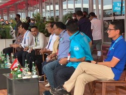 Nonton Langsung Formula E, Jokowi Duduk Sebelah Puan & Anies