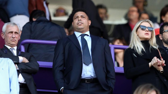 VALLADOLID, SPAIN - FEBRUARY 23: Ronaldo Nazario, Chairman of Real Valladolid looks on prior to the La Liga match between Real Valladolid CF and RCD Espanyol at Jose Zorrilla on February 23, 2020 in Valladolid, Spain. (Photo by Angel Martinez/Getty Images)