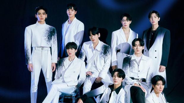 SF9
