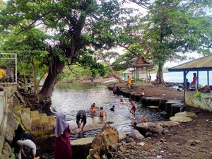Wisata Pantai Hodo-Danau Kubangan Kerbau di Jalur Tambora