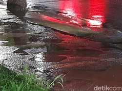 Lubang di Trotoar Langkat Tak Terlihat, Warga Jatuh hingga Terluka