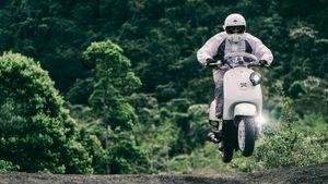 Keren Euy! Inspirasi Modifikasi Vespa LX Rally Look Ala Anak Bandung