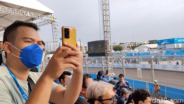 Menangkap Keseruan Formula E dengan Kamera Realme GT Neo 3T