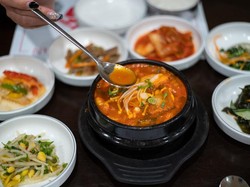 Resto Korea Ini Tipu Pelanggan, Cantumkan Label Halal Padahal Tidak