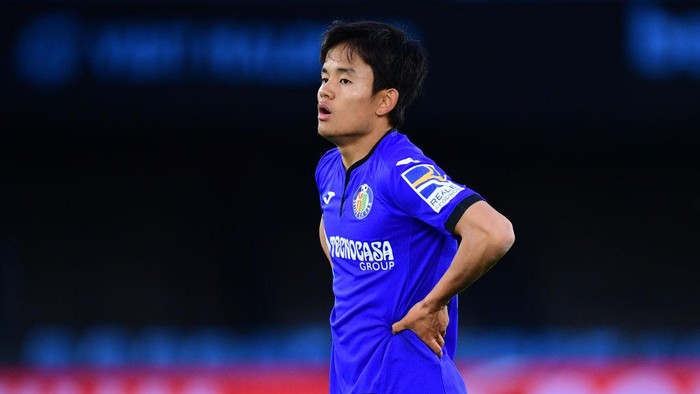 VIGO, SPAIN - MAY 12: Takefusa Kubo of Getafe CF in action during the La Liga Santander match between RC Celta and Getafe CF at Abanca-Balaídos on May 12, 2021 in Vigo, Spain. Sporting stadiums around Spain remain under strict restrictions due to the Coronavirus Pandemic as Government social distancing laws prohibit fans inside venues resulting in games being played behind closed doors. (Photo by Octavio Passos/Getty Images)