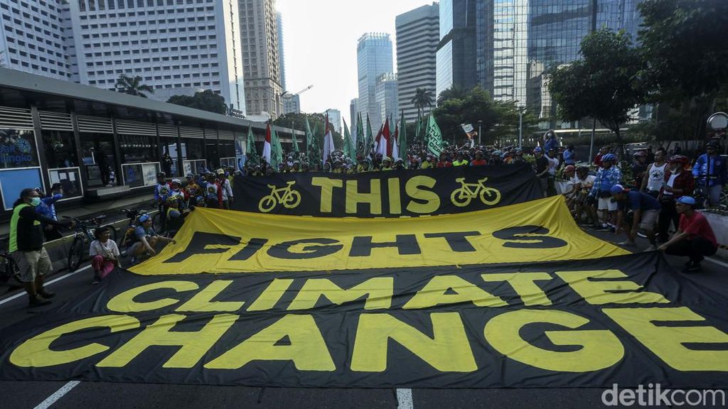 Yuk! Perangi Perubahan Iklim dengan Bersepeda