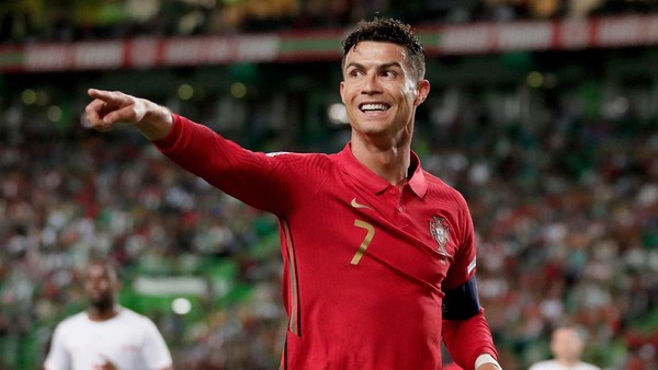 Cristiano ROnaldo LISBON, PORTUGAL - JUNE 5: Cristiano Ronaldo of Portugal during the UEFA Nations league match between Portugal v Switzerland at the Estadio Jose Alvalade on June 5, 2022 in Lisbon Portugal (Photo by David S. Bustamante/Soccrates/Getty Images)