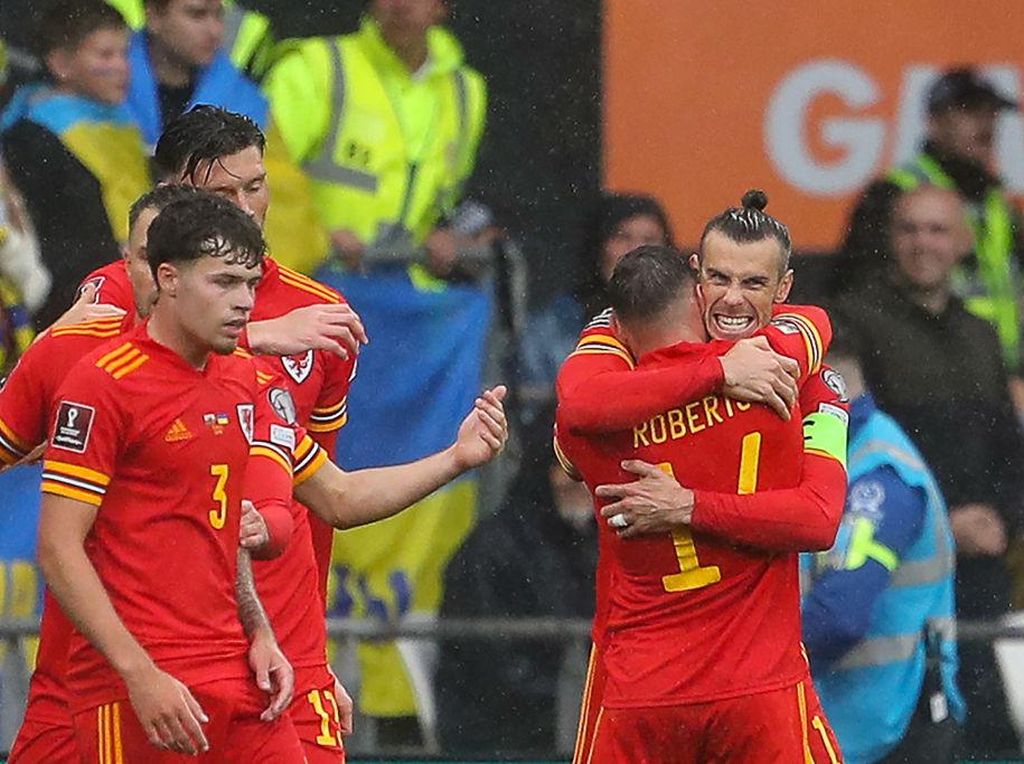 Tendangan Bebas Gareth Bale Antar Wales ke Piala Dunia 2022