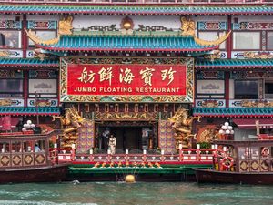 Zaijian, Restoran Terapung Raksasa Hong Kong, di Ambang Punah