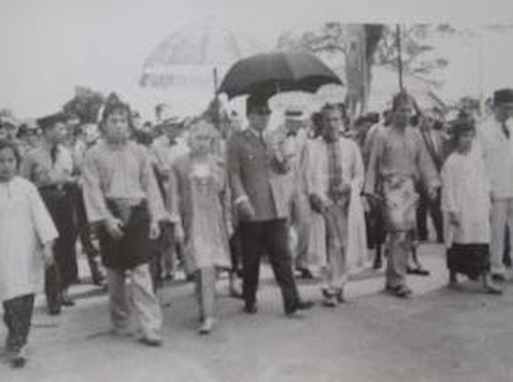 Jejak Soekarno di Almamaternya, Mulai di Mojokerto sampai Bandung