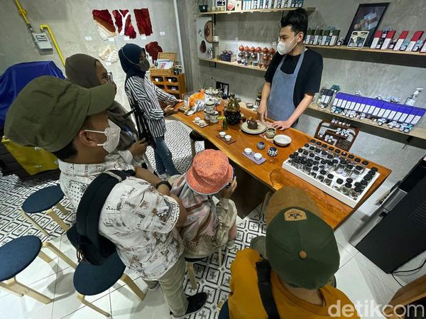 Inilah Tradisi Minum Teh ala Tionghoa di Jakarta