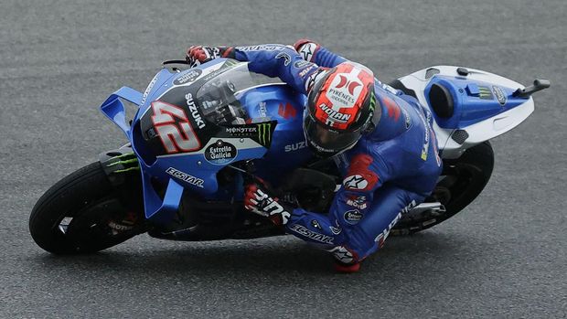 MotoGP - Italian Grand Prix - Mugello Circuit, Scarperia e San Piero, Italy - May 28, 2022 Team Suzuki Ecstar's Alex Rins in action during qualifying REUTERS/Ciro De Luca