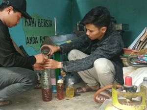 Keren! Pemuda Pesisir Pasuruan Konversi Sampah Plastik Jadi BBM