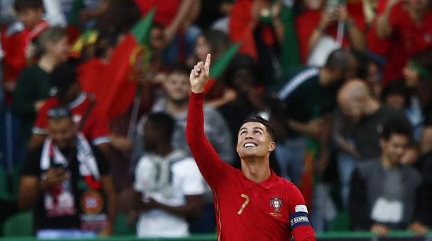 Soccer Football - UEFA Nations League - Group B - Portugal v Switzerland - Jose Alvalade Stadium, Lisbon, Portugal - June 5, 2022  Portugal's Cristiano Ronaldo celebrates scoring their third goal REUTERS/Pedro Nunes