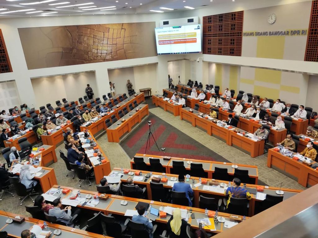 Dana COVID-19 Bakal Disetop, Pemerintah Fokus Urusi Krisis Pangan-Utang Dana COVID-19 Bakal Disetop, Pemerintah Fokus Urusi Krisis Pangan-Utang