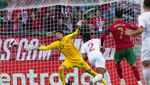 Ronaldo 2 Gol, Portugal Gilas Swiss 4-0
