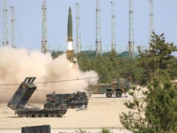 Giliran Korsel-AS Tembakkan 8 Rudal Usai Peluncuran Rudal Korut