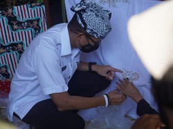 Gerakan Ekonomi Masyarakat, Sandiaga Ingin Produk Lokal Berdaya Saing