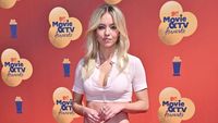 Baju Mini Sydney Sweeney