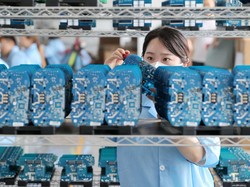 Bahlil Ungkap Daftar Investasi Jumbo Pabrik Baterai Kendaraan Listrik di RI