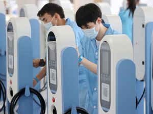 Seperti Ini Pabrik Perakitan Unit Charging Kendaraan Listrik di China