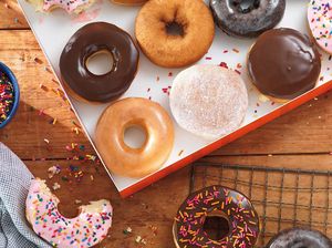 5 Resep dan Cara Membuat Donat Sendiri di Rumah, Praktis Kok! 5 Resep dan Cara Membuat Donat Sendiri di Rumah, Praktis Kok!