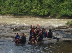 Kisah Turis Bule Ketagihan Liburan di Merangin, dari 2 Hari Jadi 17 Hari