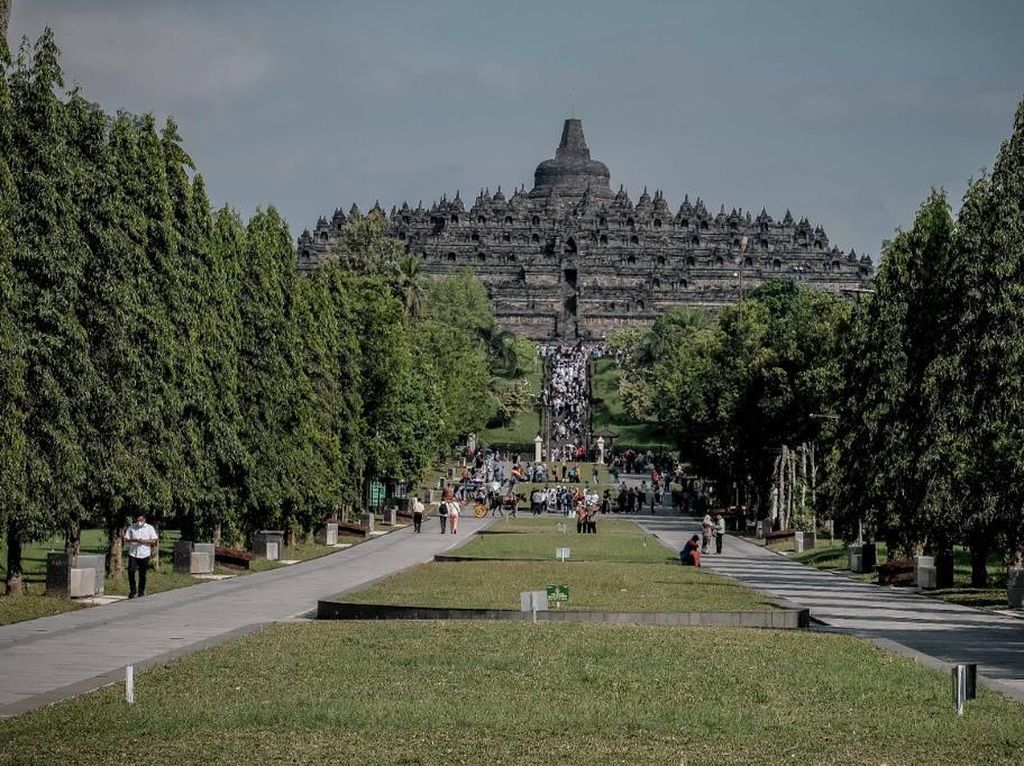 Naik Candi Borobudur Nggak Jadi Bayar Rp 750.000, tapi Harus Daftar Online