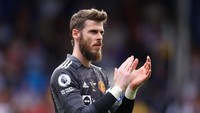 Gawang tetap dijaga David De Gea. Foto: Offside via Getty Images/Jacques Feeney/Offside