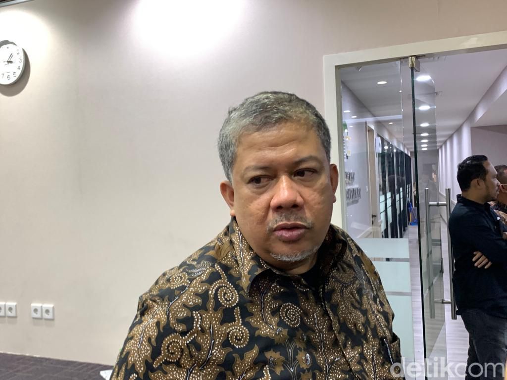 Fahri Hamzah Tuding NasDem Bohongi Rakyat Soal 3 Nama Bacapres