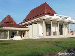 Ironi Gedung Kesenian Kota Pasuruan Jarang Dipakai Seniman Ironi Gedung Kesenian Kota Pasuruan Jarang Dipakai Seniman