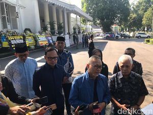Takziah ke Gedung Pakuan, Zulhas-Hatta Rajasa Puji Ketegaran Ridwan Kamil