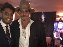 Johnny Depp Unggah Pesan Menyentuh di Video TikTok Pertamanya
