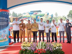 Cegah Musibah Waterpark Kenjeran, Sandiaga Deklarasi Taman Rekreasi Aman