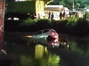 Cara Keluar dari Mobil yang Tenggelam, Begini Studinya Cara Keluar dari Mobil yang Tenggelam, Begini Studinya