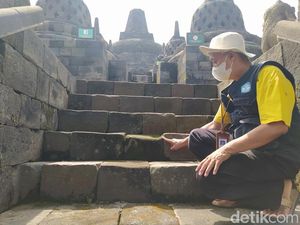 Snapshots Tangga dan Relief Candi Borobudur yang Tergerus Snapshots Tangga dan Relief Candi Borobudur yang Tergerus