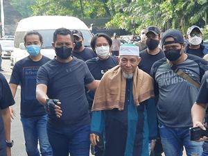 Pimpinan Khilafatul Muslimin Abdul Qadir Terancam 20 Tahun Penjara Pimpinan Khilafatul Muslimin Abdul Qadir Terancam 20 Tahun Penjara