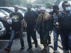 Hoax Abdul Qadir: Demokrasi Pakai Senjata-Kiai Banyak Bohong